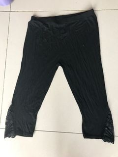 鬆緊七分蕾絲褲 只要10元