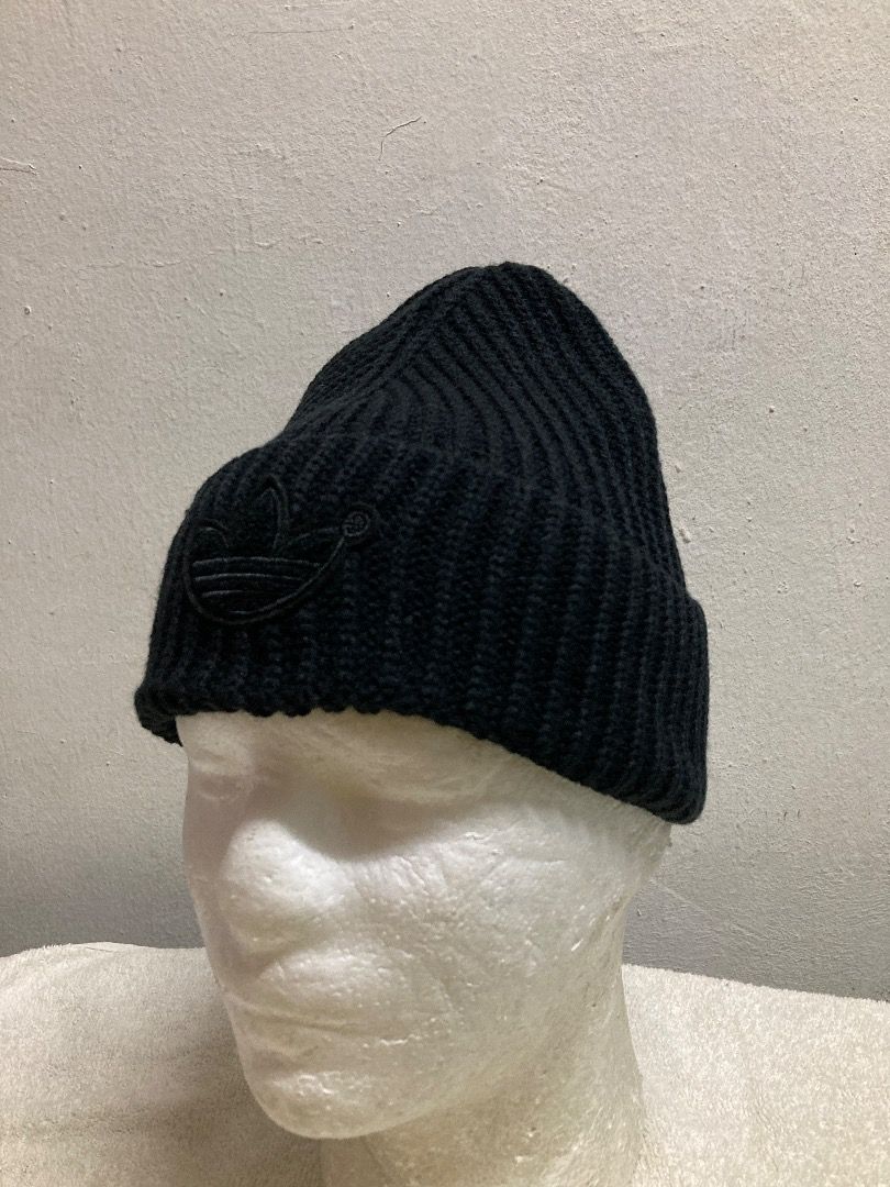 Trefoil top fisherman beanie