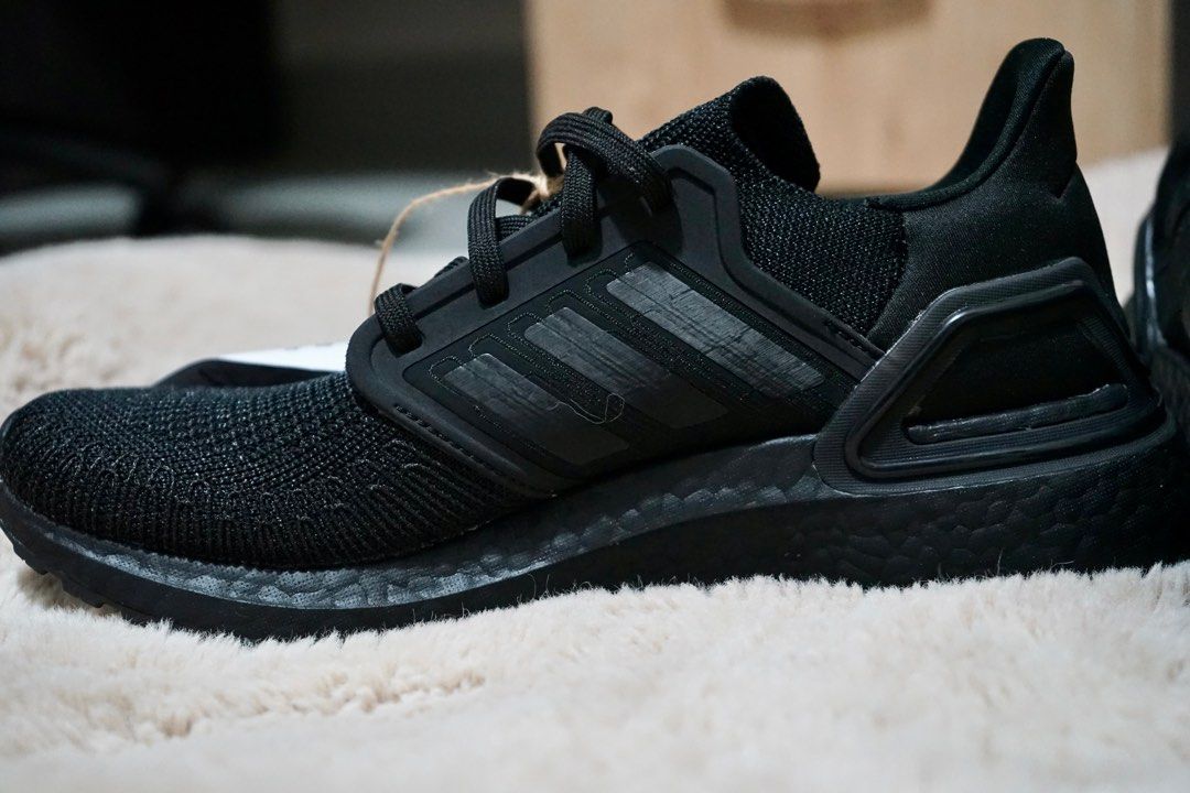Ultra boost outlet triple black 5.