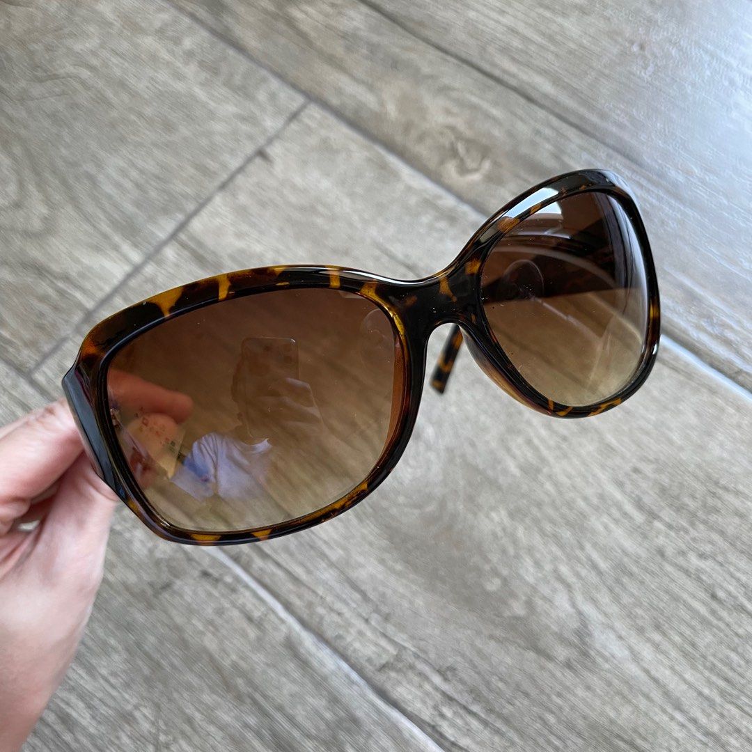 Ann taylor loft sunglasses top