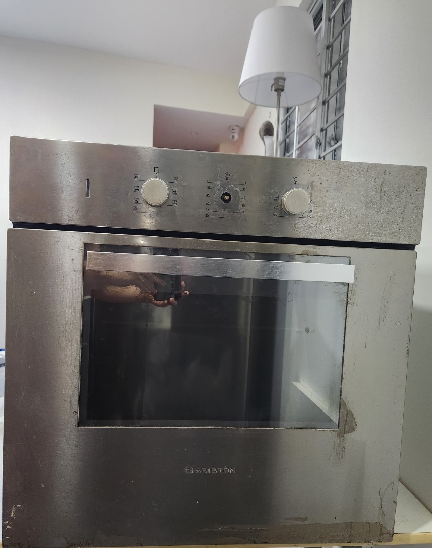 Ariston Oven, TV & Home Appliances, Kitchen Appliances, Ovens