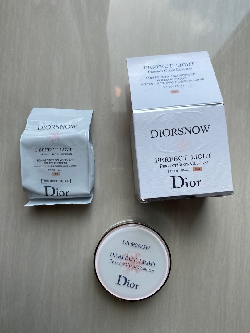 Diorsnow Compact Foundation Moisturelock and Brightening  DIOR