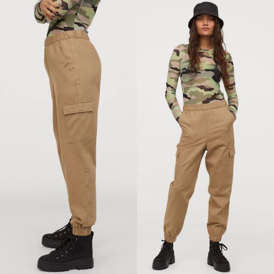 Authentic H&M Divided twill cargo jogger pants in light beige, Fesyen
