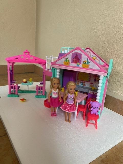 Barbie chelsea clearance club house