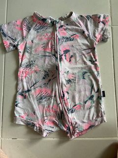 (Category: ) located in . Submitted by Pijama_Store_by_Semek.co (Listing ID 1214831470, Image 1). Description: .