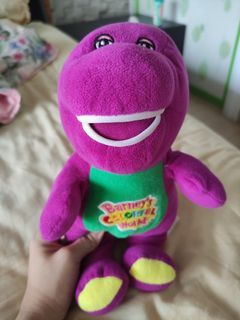 boneka barney
