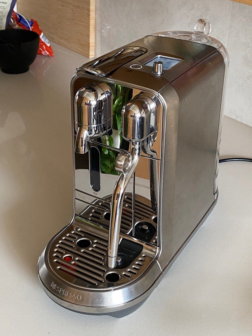 Breville Nespresso Creatista Plus, TV & Home Appliances, Kitchen