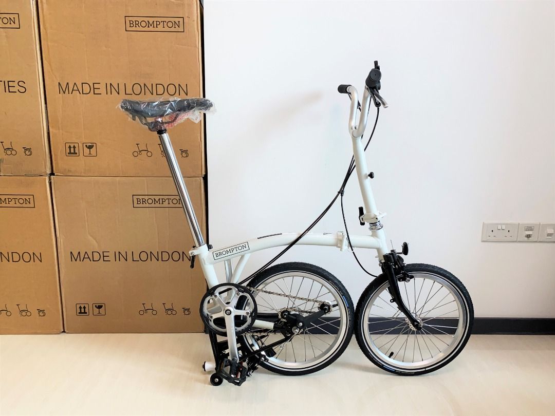 White Brompton Bike fmkambalaj