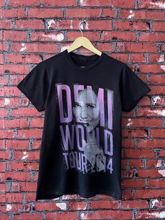 #BuyFromMe solo singer Demi Lovato tee