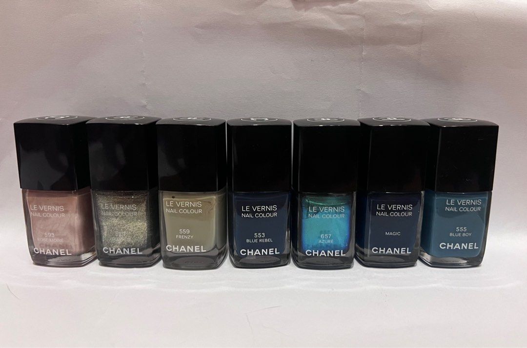 Chanel Le Vernis (Nail Polish) Set of 6 shades, Beauty & Personal Care,  Hands & Nails on Carousell