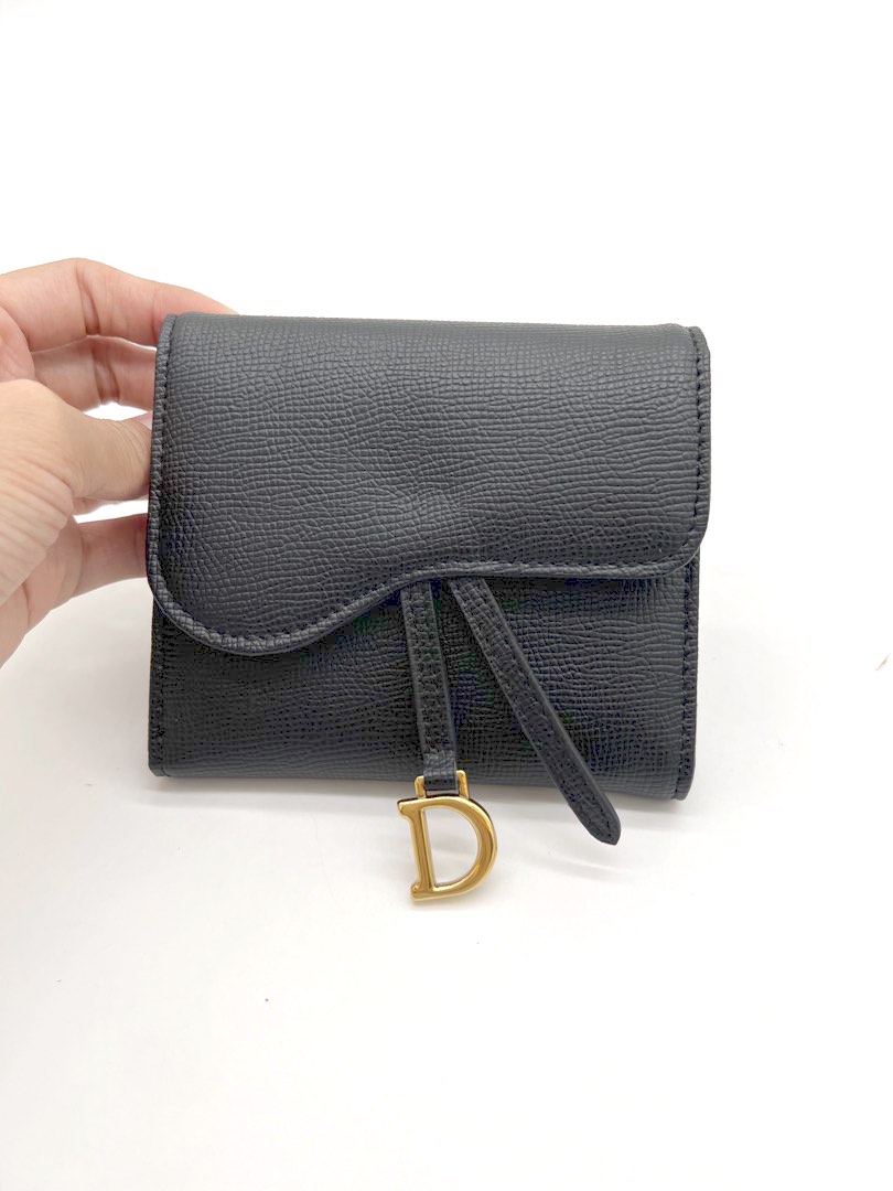 Dior deals short wallet