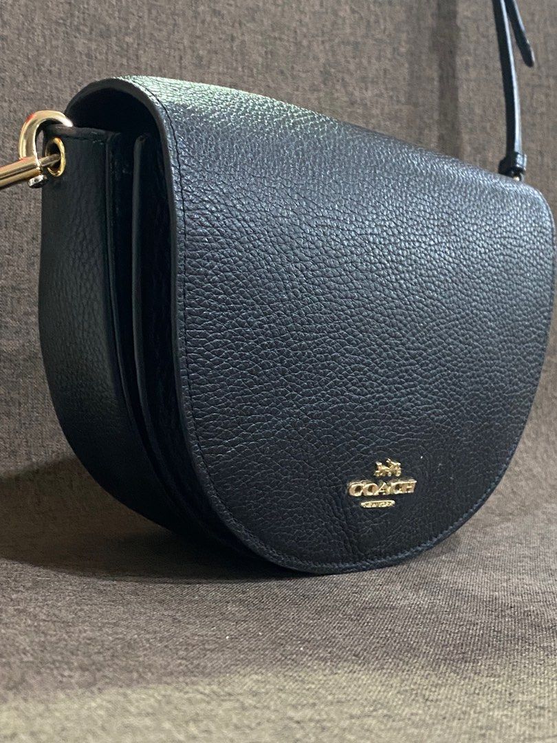 Coach Ellen Crossbody, Women's Fashion, Bags & Wallets, Crossbody Bags