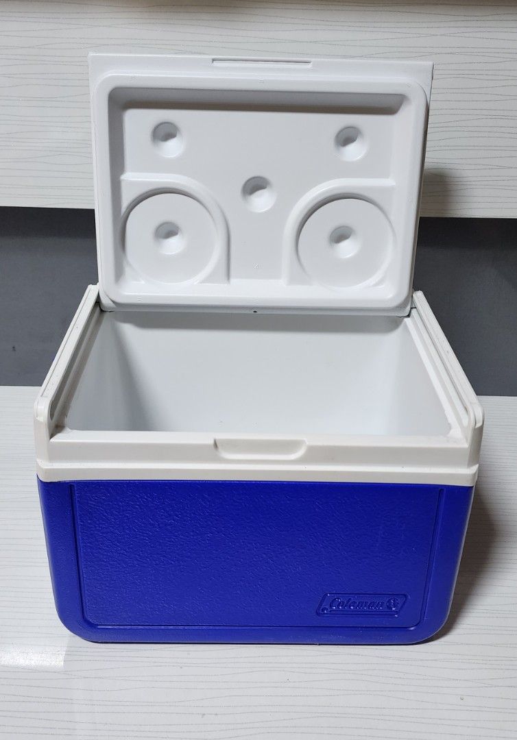 Coleman cooler box for sale, Furniture & Home Living, Kitchenware