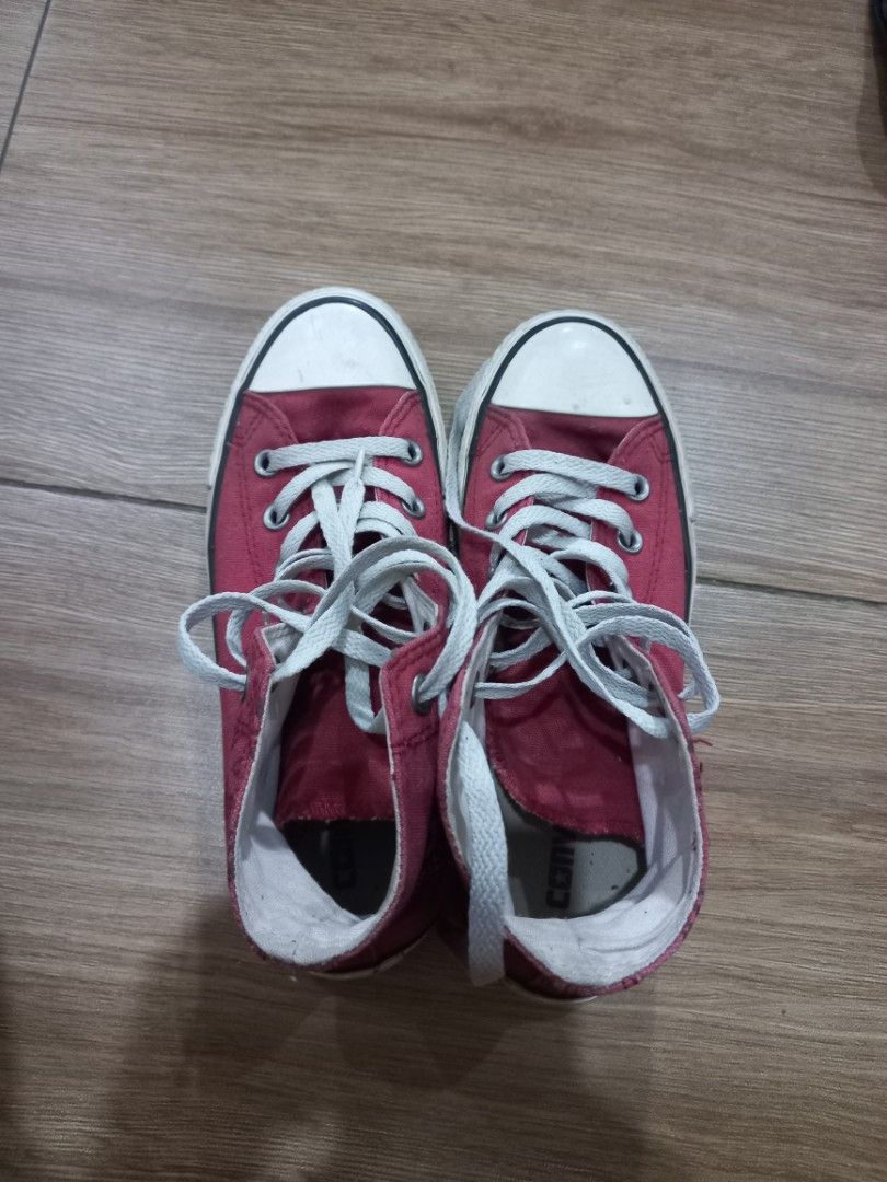 Converse Merah Maroon Fesyen Wanita Sepatu di Carousell