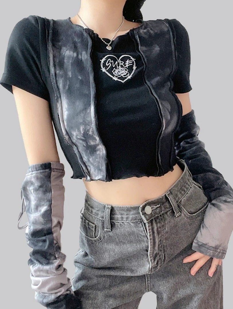 Crop top with removable sleeves (Category: Blouses) located in Dasmarinas. Submitted by flubby09 (Listing ID 1214870637, Image 1). Description: 95%cotton, 5%spandex stretchable.