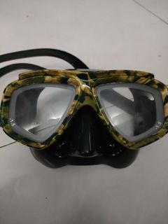 (Category: ) located in . Submitted by Selling300 (Listing ID 1214877040, Image 1). Description: .