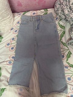 (Category: ) located in . Submitted by nrrhna (Listing ID 1214938843, Image 1). Description: .