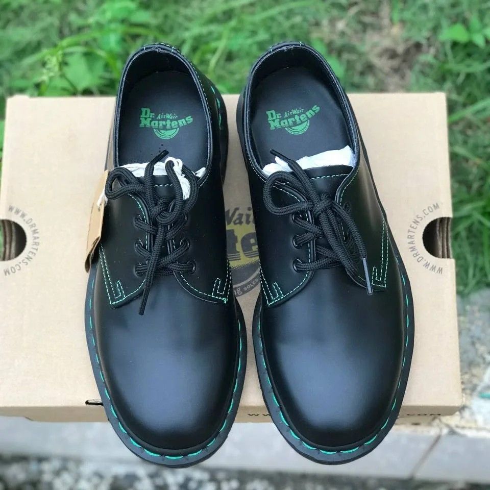 1461 green stitch