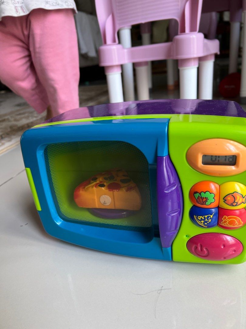 Toy microwave elc top