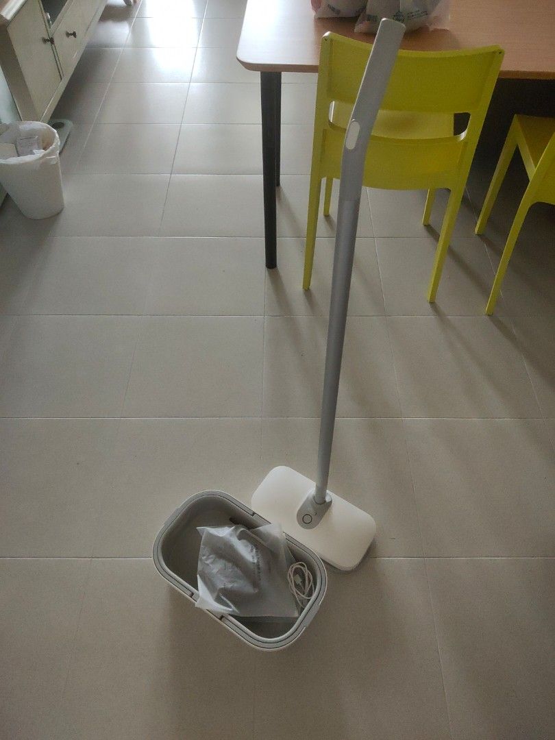 Electrical mop, Furniture & Home Living, Cleaning & Homecare Supplies