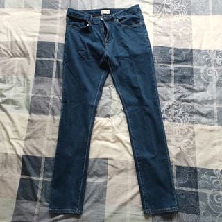 (Category: ) located in . Submitted by hungryalien (Listing ID 1214790626, Image 1). Description: .