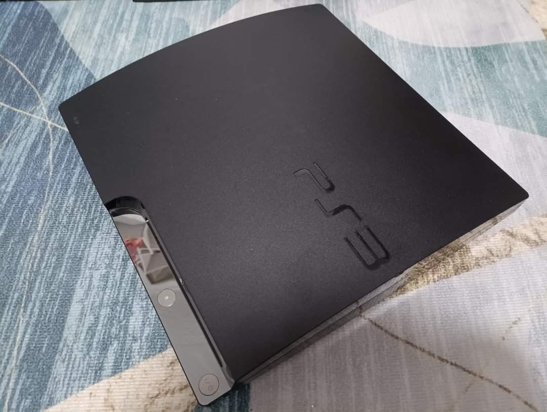 For Sale 2nd Hand Ps3 Slim JB 500GB Full of Games, Video Gaming, Video