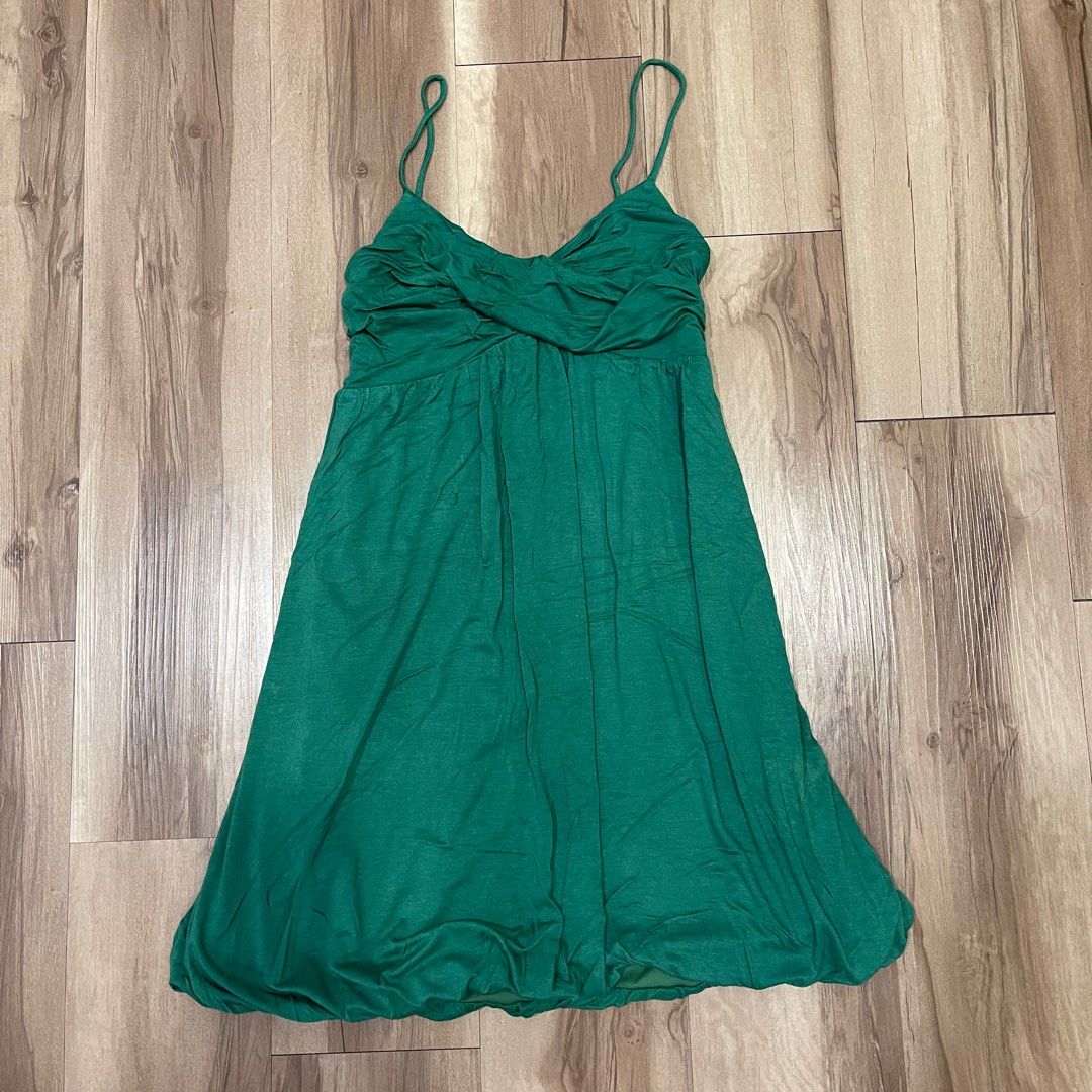 Forever 21 Green Spaghetti Strap Dress Women s Fashion Dresses