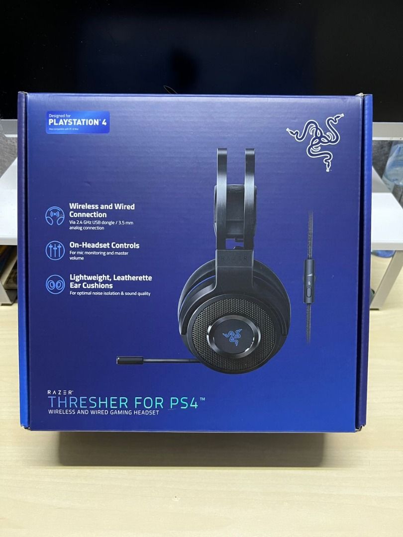 Razer Thresher for PS4 - Wireless and Wired Gaming Headset