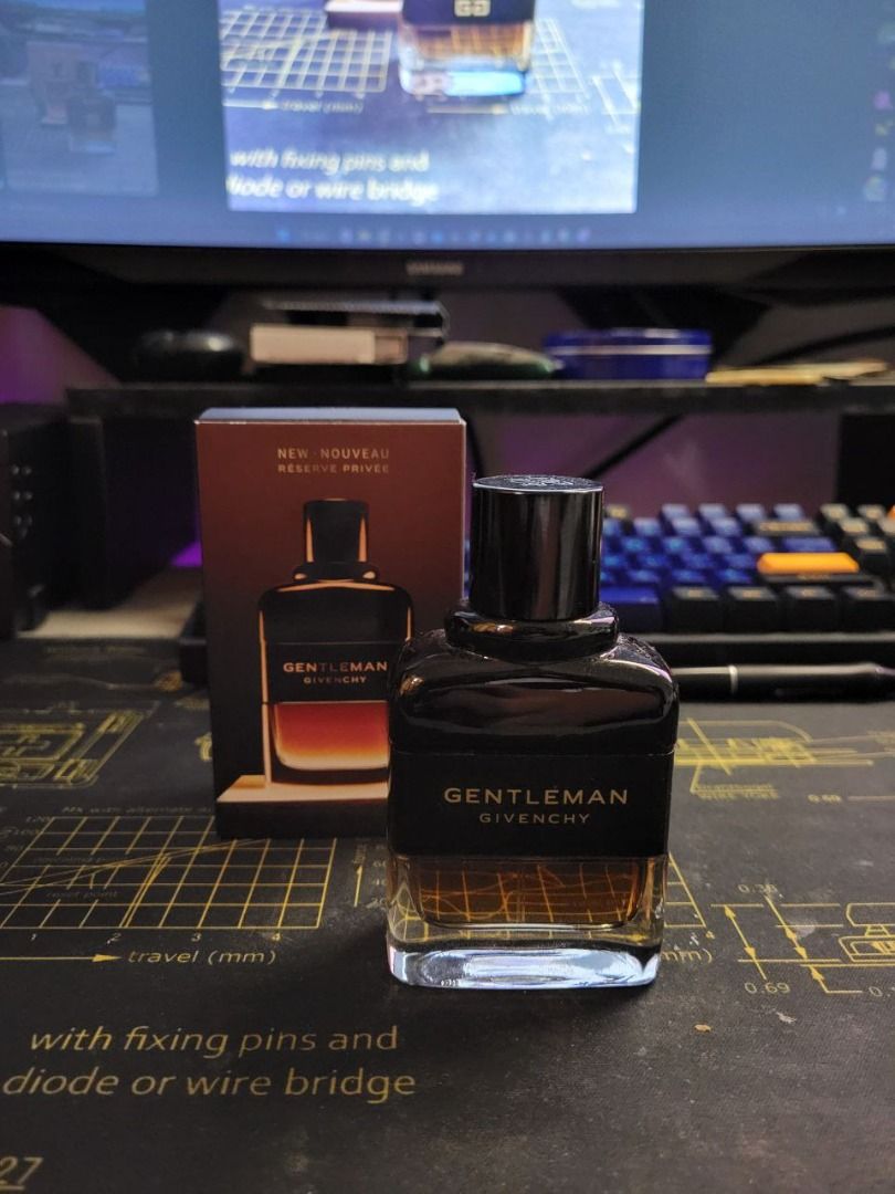 Gentleman givenchy nouveau sales
