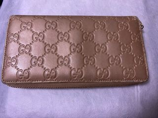 (Category: ) located in . Submitted by MomAndKidsDestash (Listing ID 1214885571, Image 1). Description: .