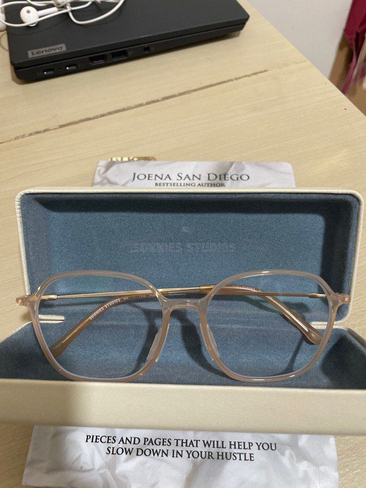 Helsinki Bellini Sunnies Studios Specs/optical on Carousell