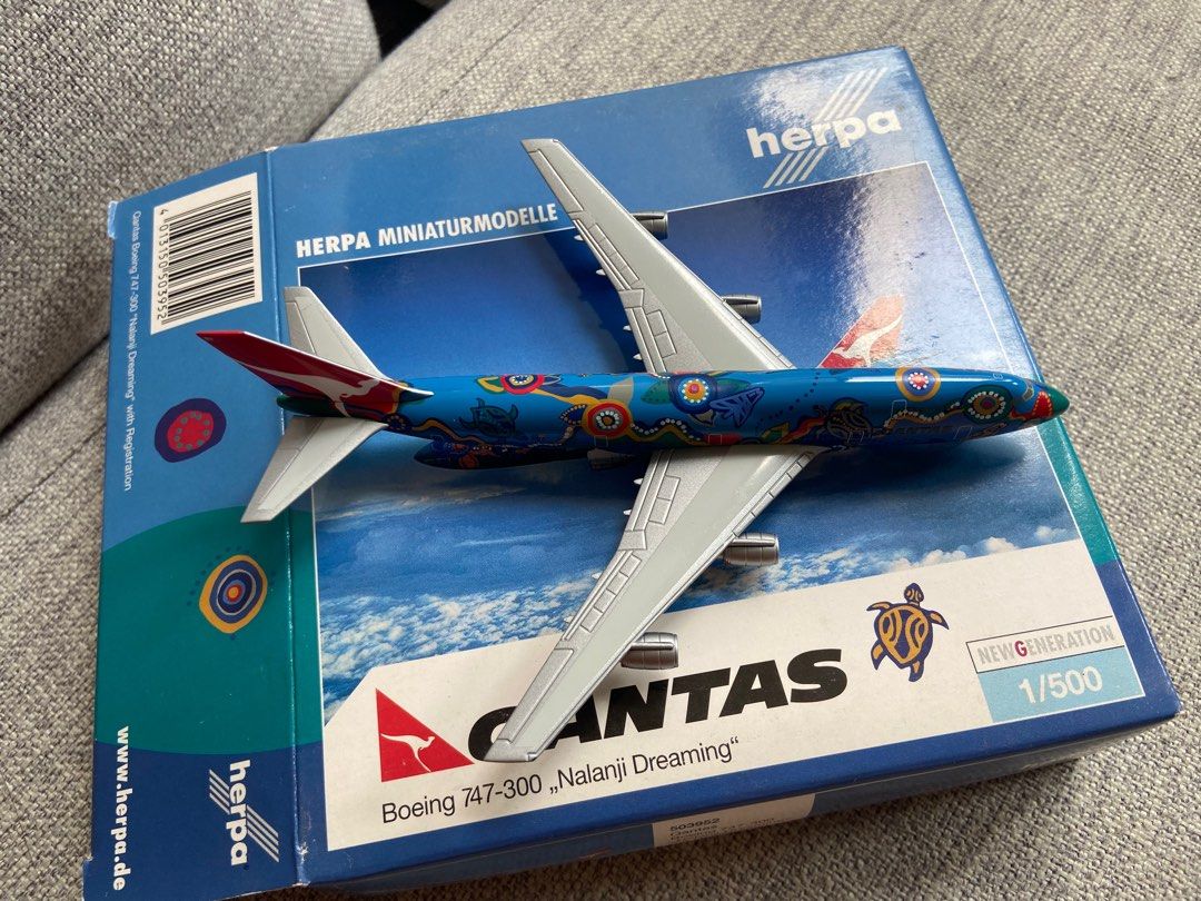 Boeing 747-400 飛行機模型 herpa scale 1/500（Amazon.co.jp
