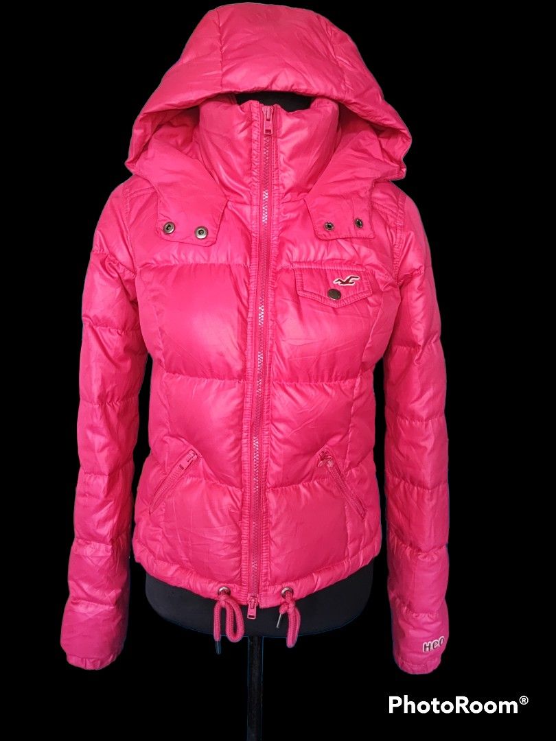 HOLLISTER PUFFER JACKET WITH HOOD Women s Fashion Coats Jackets