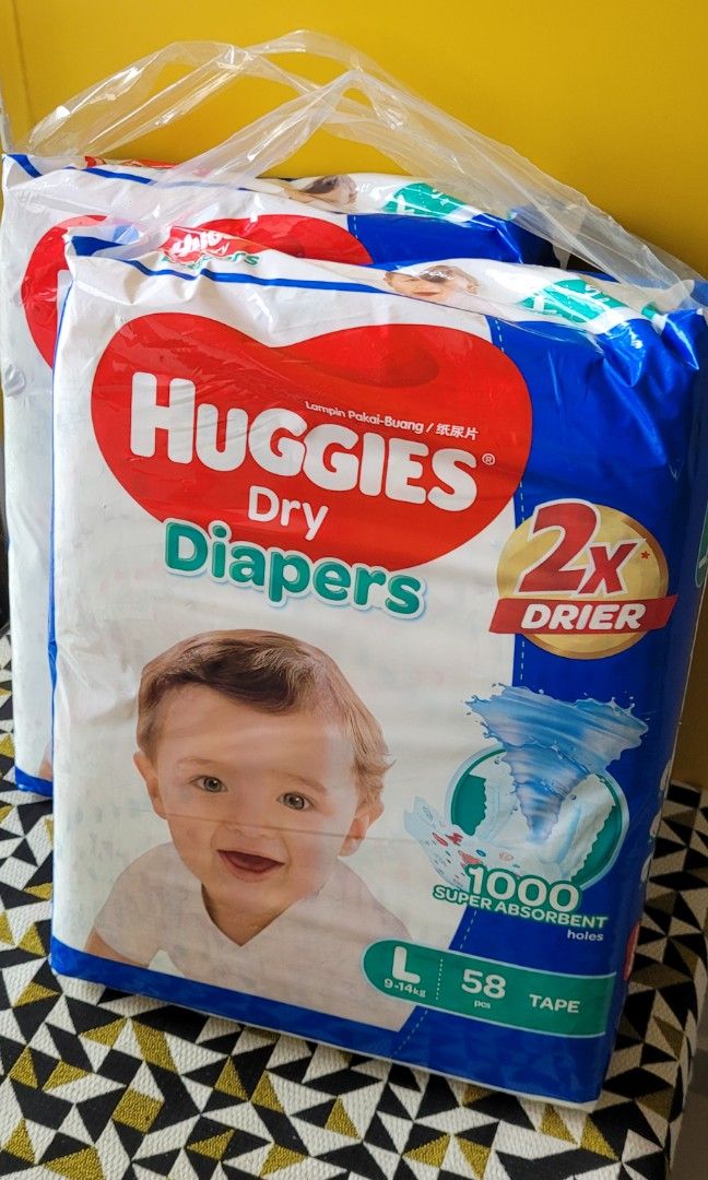 Huggies Dry Tape Diapers L unopened, Babies & Kids, Bathing