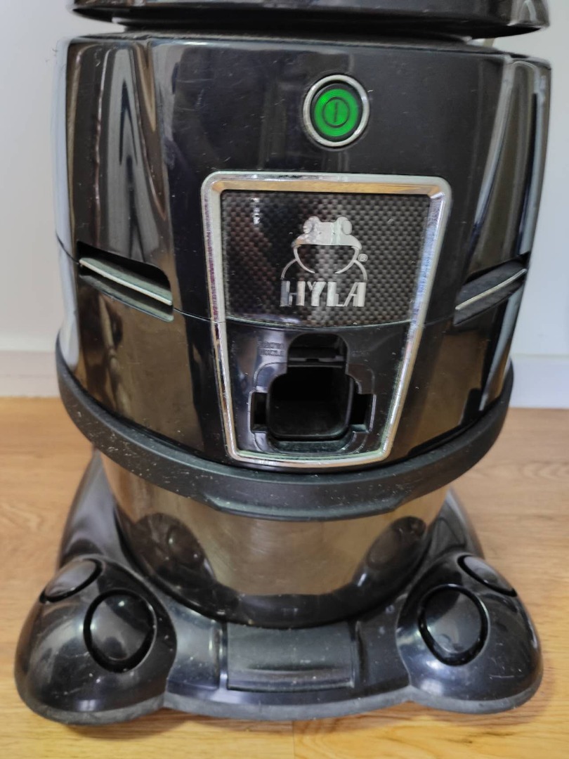 Hyla GST Water Filtration Vacuum with accessories (full sets), Furniture & Home Living, Cleaning