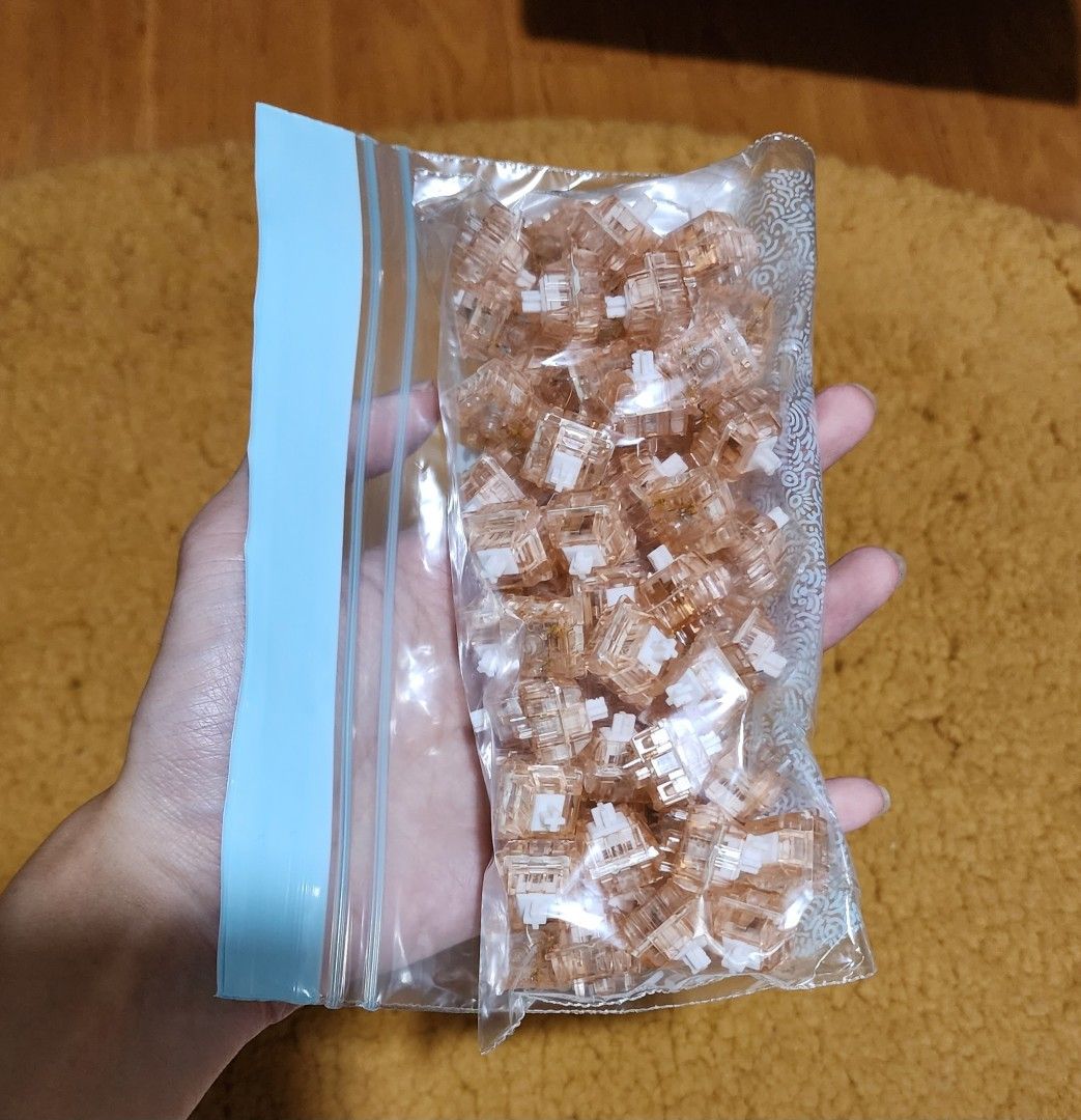 JWK Quartz V1 Switches (66) for custom keyboard switches (Cleanly