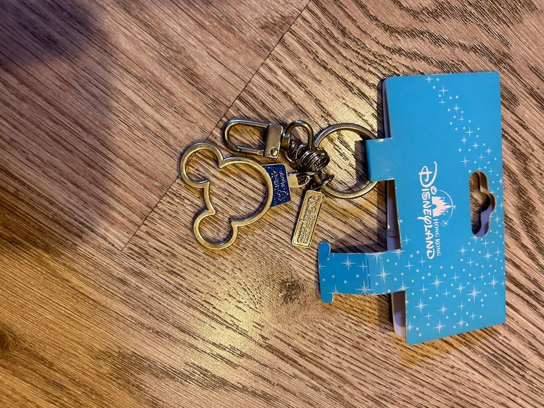 Keychains (Category: Character Goods) located in Singapore. Submitted by somecrazyperson (Listing ID 1214825163, Image 3). Description: Crocs KeyChain SOLD Hong Kong disneyland Mickey Mouse Head outline keychain $5 Tracked + $2 NO MEET-UPs.