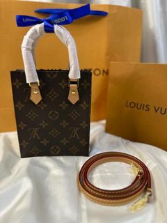 Louis Vuitton 1854 petit Sac Plate Bag in 2023