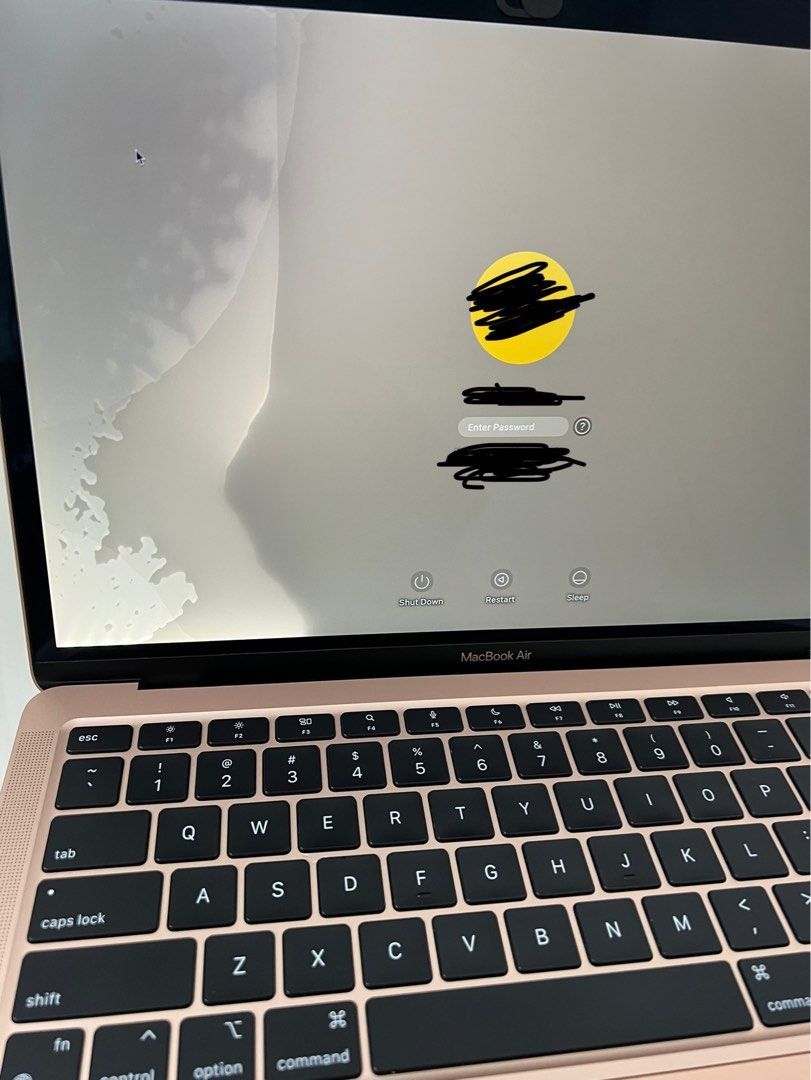 APPLE MACBOOK AIR M1 8GB RAM 7 CORE GPU 256GB SSD GOLD MacBook Air