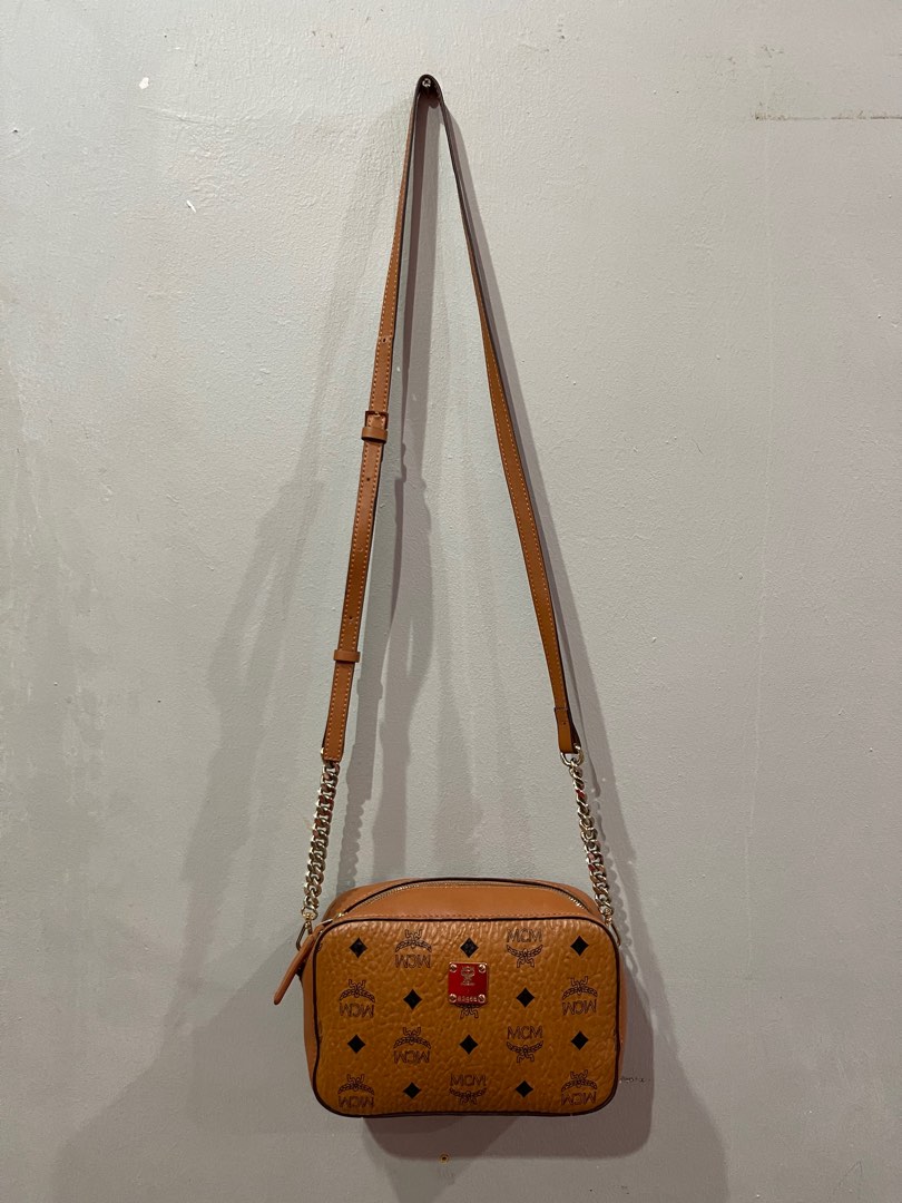 Mcm camera top crossbody bag