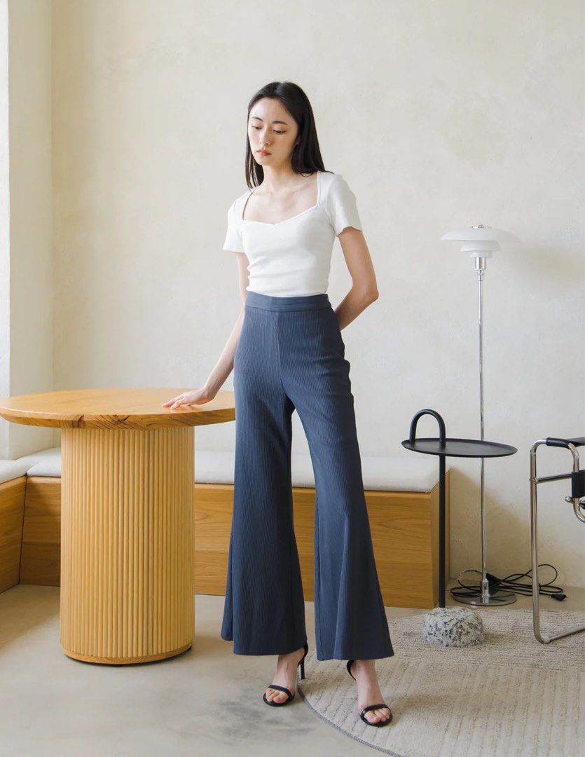 BNWT MFW NANA PANTS (NAVY) (Category: Other Bottoms) located in Singapore. Submitted by savetospend (Listing ID 1214897674, Image 1). Description: Super trendy pants that make you look like you have legs for days！ Flare cutting that is very flattering! Slightly stretchy material, very comfy and has an expensive ribbed/ knit look BNWT.