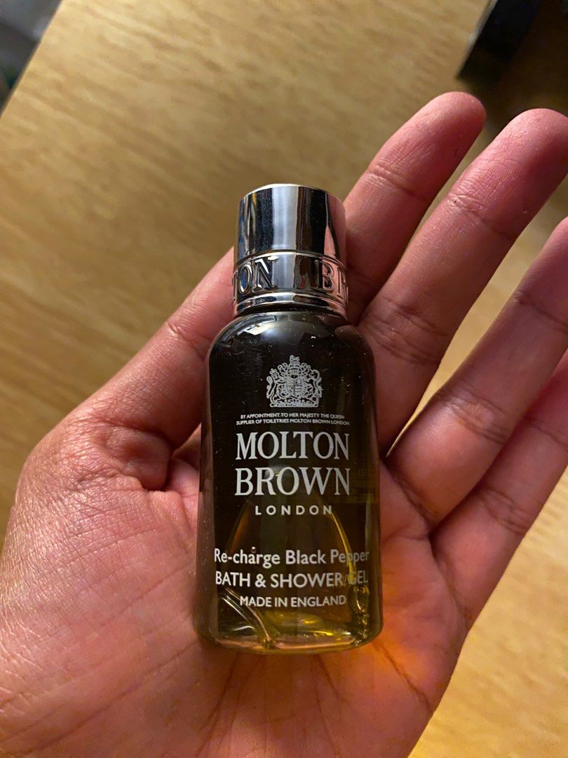 Molton Brown Shower Gel ReCharge Black Pepper, Beauty & Personal Care
