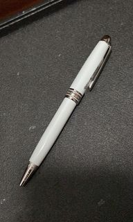 （分類：）位於 。 由 williams124 提交（商品編號 1214933329，圖片 1）。簡介： 。