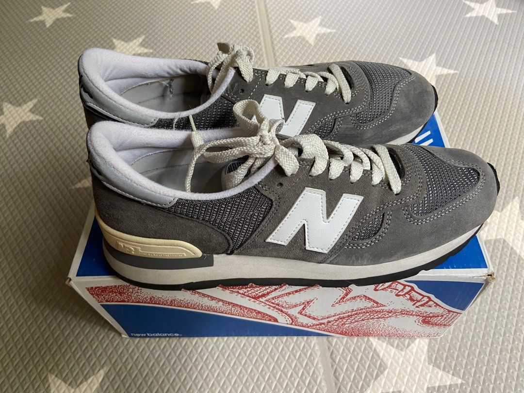 New balance m990gry NB990v1 new balance 990v1 US9.5, 男裝, 鞋, 波