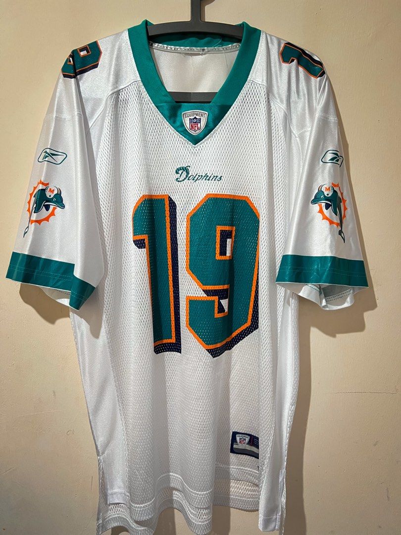 NFL Miami Dolphins Jersey, Men's Fashion, Activewear on Carousell