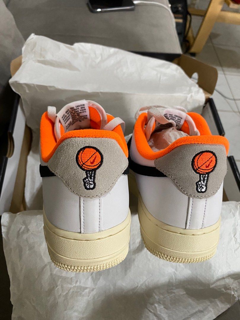 Nike Air Force 1 07 LV8 White Black Coconut Milk Total Orange Mens Basketball Shoes SIZE 41