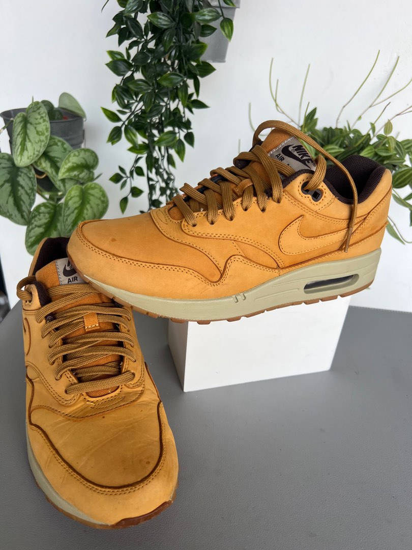 Nike Air Max 1 Wheat Men's Fashion, Sneakers on Carousell