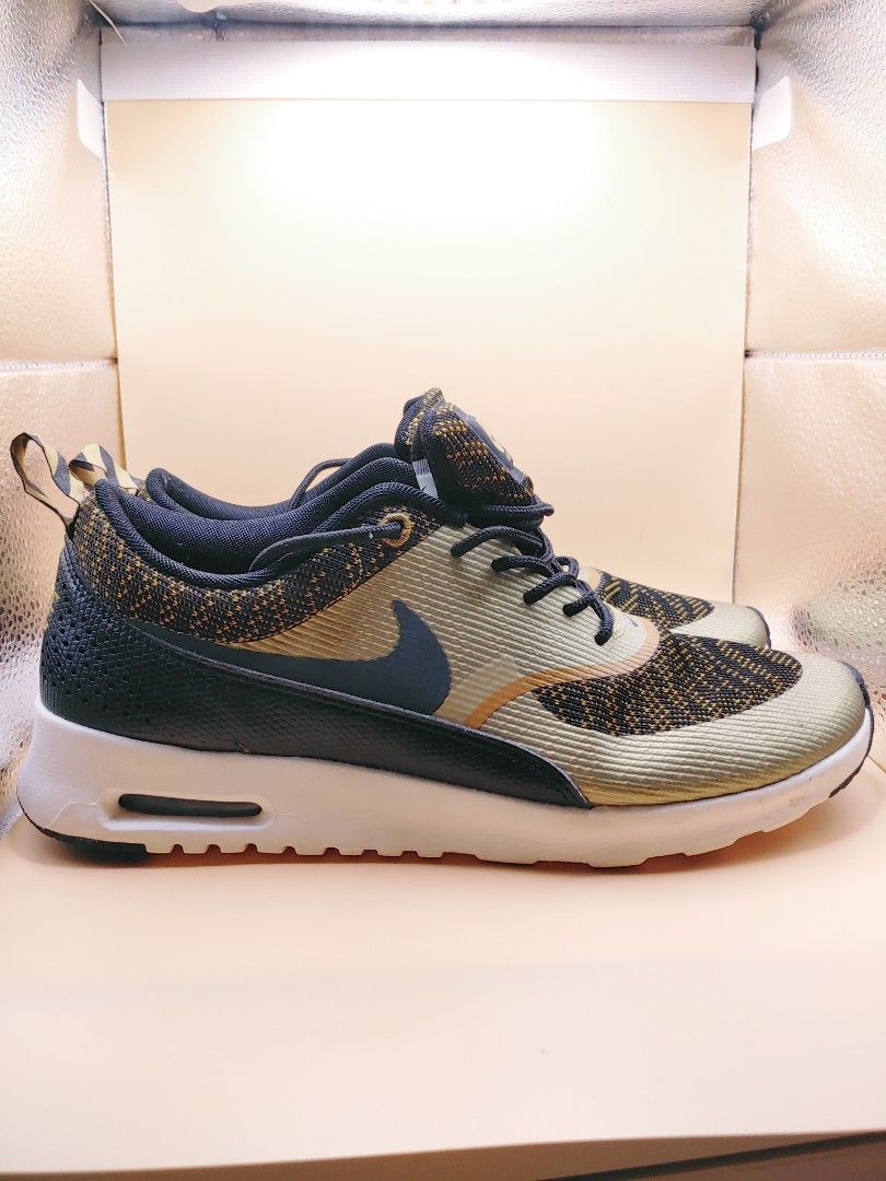 Nike Airmax women size 9 (Category: Sneakers & Footwear) located in Taguig. Submitted by og.lingg (Listing ID 1214787699, Image 2). Description: Greetings, for sale Legit Nike Airmax Thea Jacquard Bronzine Black colorway for women's size 9. bought in Sydney for 150$ selling for only 1.4kPhp rfs: wrong size meetups: bgc area or sf shouldered by buyer.
