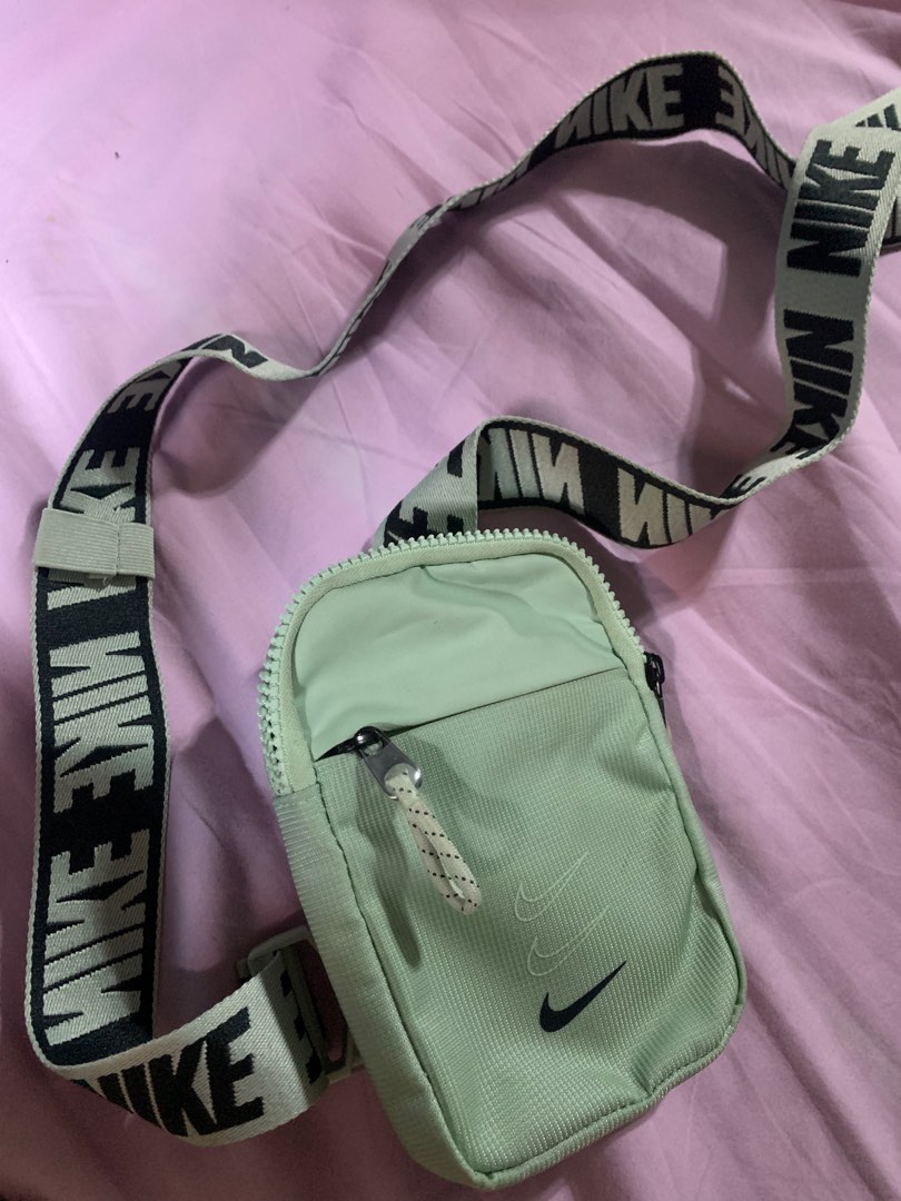 essential hip pack