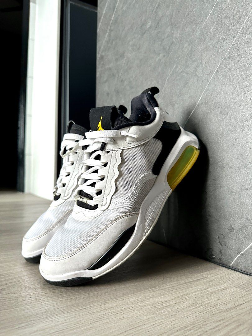Jordan max shop 200 nike